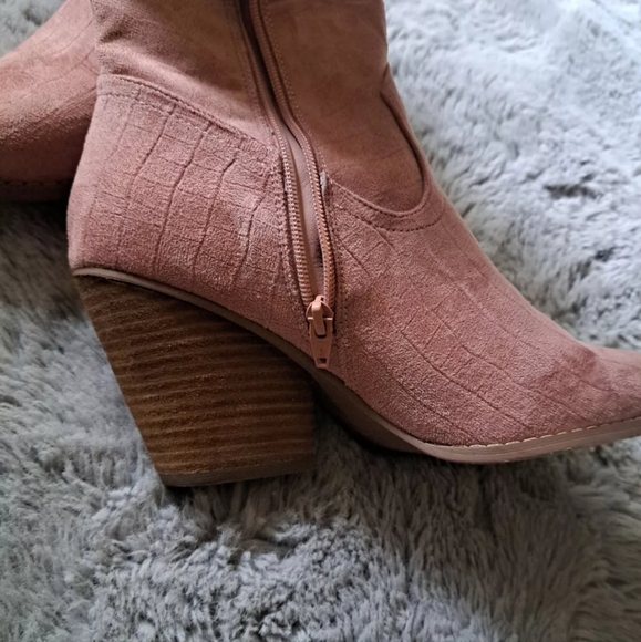 Cato Shoes - Cato Womens Leather  Toe Mid Calf PINK Boots Size 10